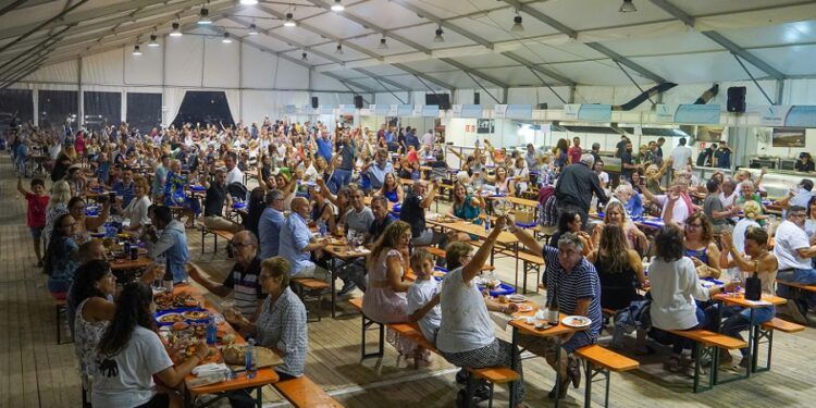 La mayor fiesta del marisco de España regresa a Valencia con una gran carpa tematizada