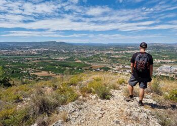 La Penya de Sant Dídac: ruta a una cima con vistas y los restos de la ermita de San Diego de Alcalá