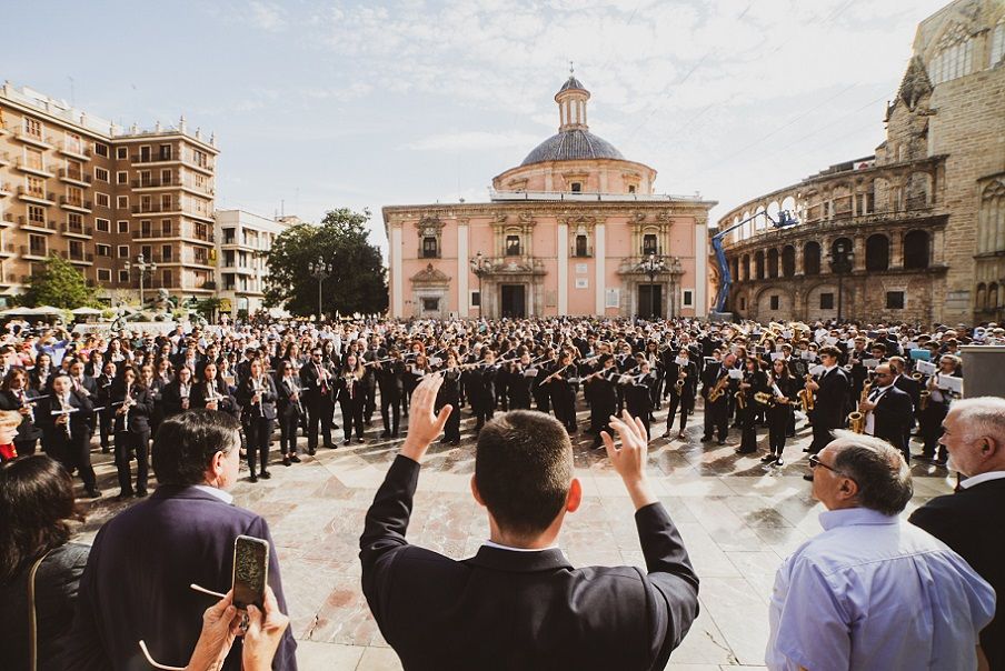 Unas 800 personas interpretarán el Himno de la Comunitat Valenciana en la plaza de la Virgen