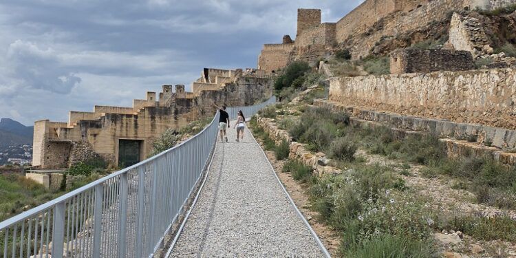 Descubre Sagunto: gran guía para conocer su legado romano, medieval, industrial y natural