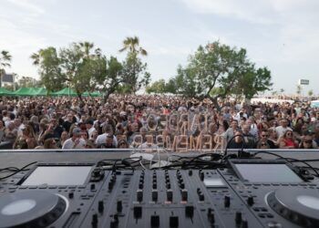 Valencia aplaza a noviembre el gran festival remember por el 9 de Octubre