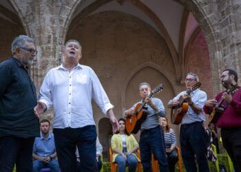 La ciudad de Valencia celebra el ‘Dia del Cant Valencià d’Estil’ con una gran actuación itinerante