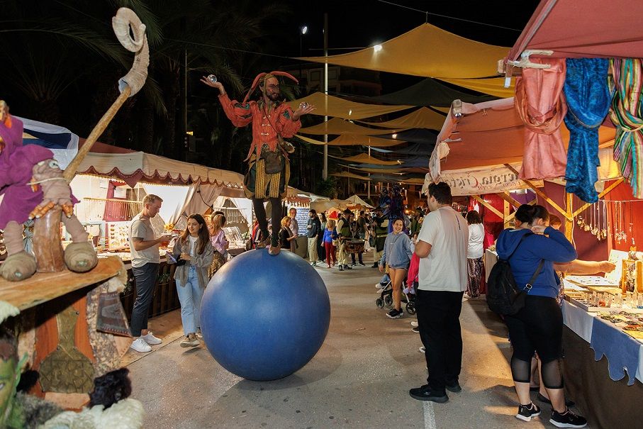 Elche celebra 30 años del Festival Medieval con el Misteri, música, teatro y mercado medieval