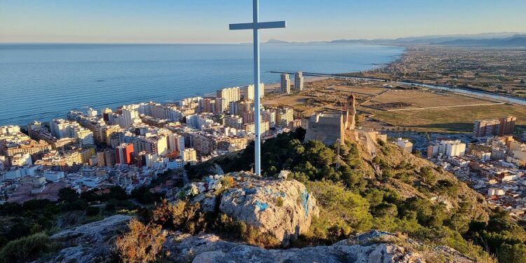12 rutas guiadas gratuitas para descubrir este otoño los parajes naturales de la Ribera del Xúquer