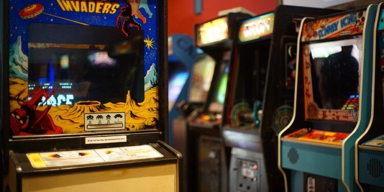 Retroplay, la gran feria gratuita de videojuegos clásicos, regresa a Torrent más grande que nunca