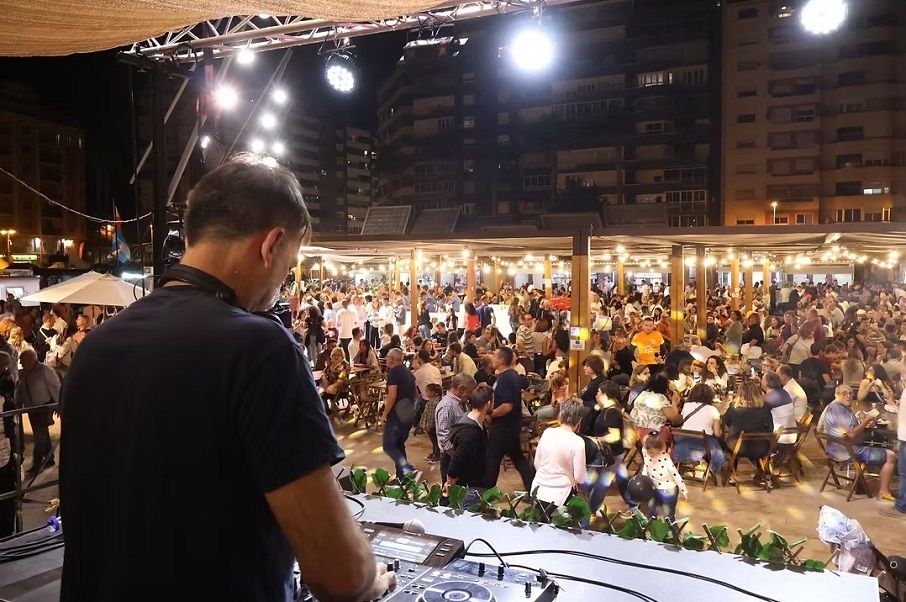 La Fira Alzira Oberta 2025 llega este fin de semana con más de 100 expositores, conciertos y tapeo