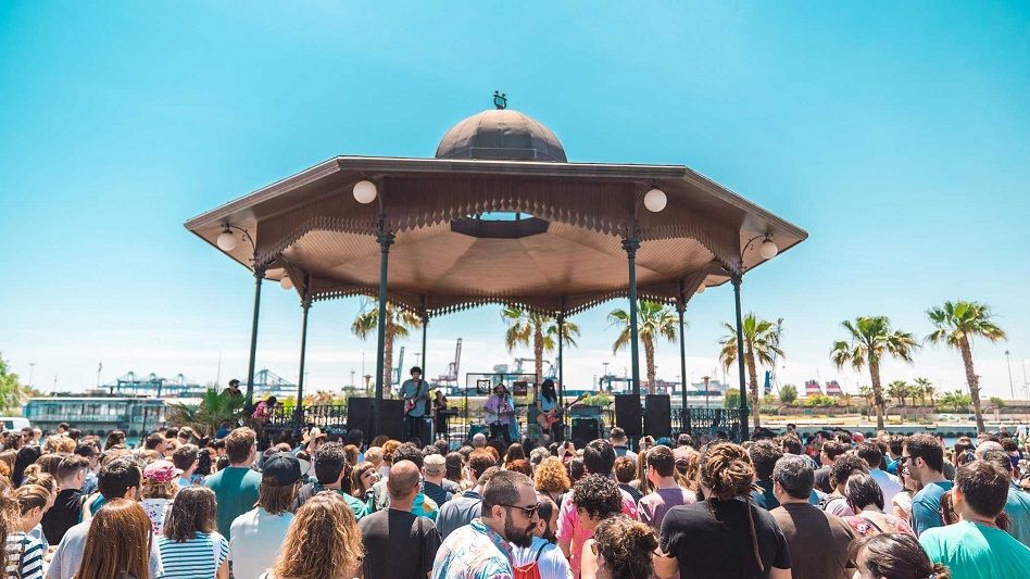 La música en directo vuelve frente al mar con los conciertos de la Pérgola de la Marina de Valencia