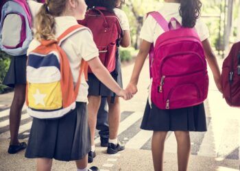 Nuevas ayudas directas sin burocracia para familias, escolares y universitarios afectados por la dana
