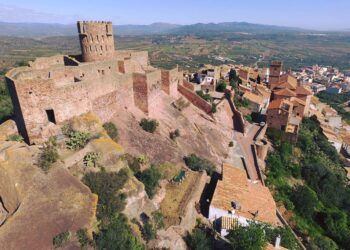El Castillo de Vilafamés, una joya medieval única en la provincia de Castellón