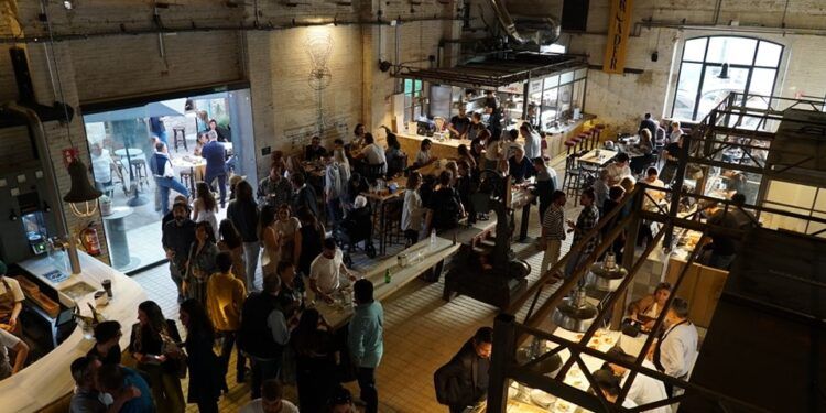 Burbujas valencianas, música en vivo y buena gastronomía: así será el Festival del Cava del Cabanyal