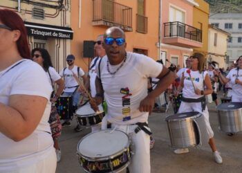 Villalonga acoge la II Fira de Productes Valencians con música, artesanía y gastronomía de la tierra