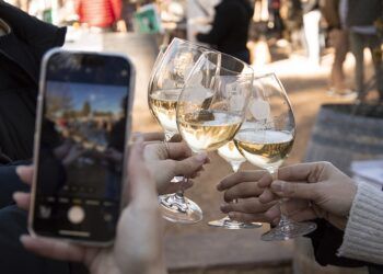 Las bodegas de la Toscana valenciana preparan un evento único con vinos, tapeo local y música