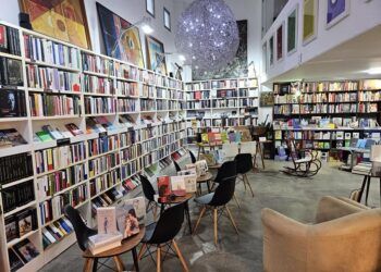 Una librería de Valencia gana el premio a la mejor librería cultural de España 2025