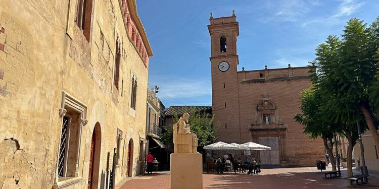 Alfara del Patriarca, una pequeña población de la provincia de Valencia con un gran patrimonio