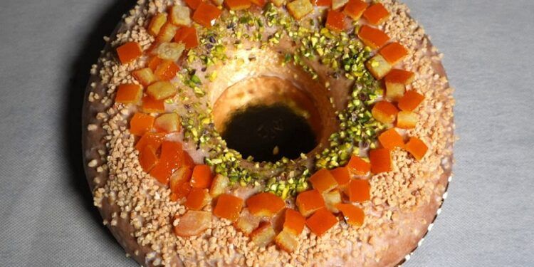 El primer concurso del Mejor Roscón de Reyes Artesano de España se tiñe de sabor valenciano
