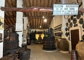 El Museo de Sisternas, un completo recorrido inmersivo por el vino y la vida rural en Valencia
