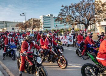 Miles de moteros llenarán la ciudad de Valencia de ilusión en la 10ª Papanoelada Motera Solidaria