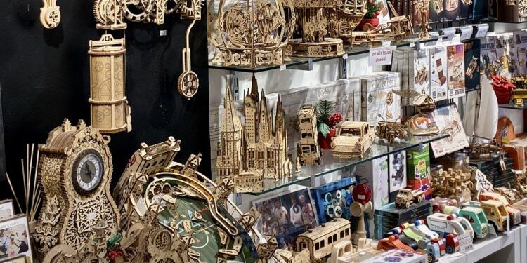 UA Juguetes: un rincón lleno de magia, detalles y pequeños mundos en pleno corazón de Valencia