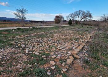 Un vestigio de una calzada romana visible a cielo abierto en Castellón: la Vía Augusta de Benlloch