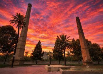 Las chimeneas del Paseo de la Alameda de Valencia, historia industrial y patrimonio protegido
