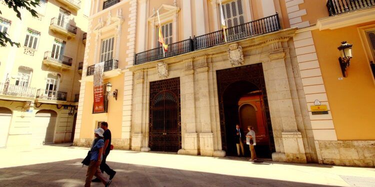Valencia inaugura una exposición homenaje al pintor Manuel Benedito, el gran alumno de Sorolla