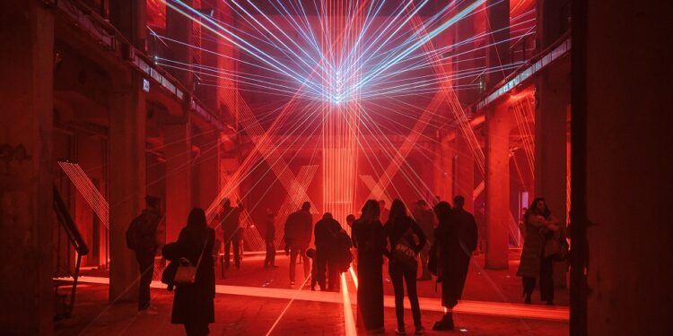 La mayor exhibición de arte lumínico presentada en Valencia llega en cuatro fechas únicas