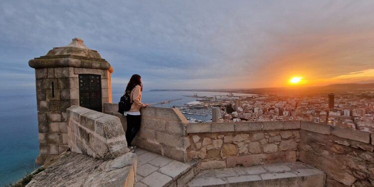 ¿Sabías que el monumento más visitado de la Comunitat Valenciana es un castillo de entrada libre?