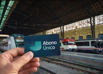 El Abono Único sale a la venta con viajes ilimitados en trenes y autobuses por toda la red estatal