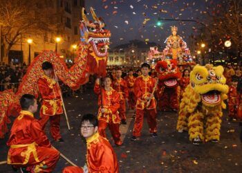 Valencia suspende la cabalgata y celebración del Año Nuevo Chino por alerta naranja de viento