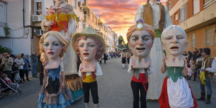 La Fira del Porrat de Sant Vicent de Guadassuar vuelve con tradición, música y gastronomía
