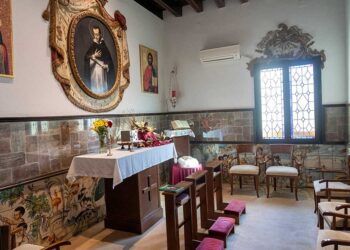 El Hospital de Sacerdotes Pobres de Valencia, la «Capilla Sixtina» de la azulejería valenciana