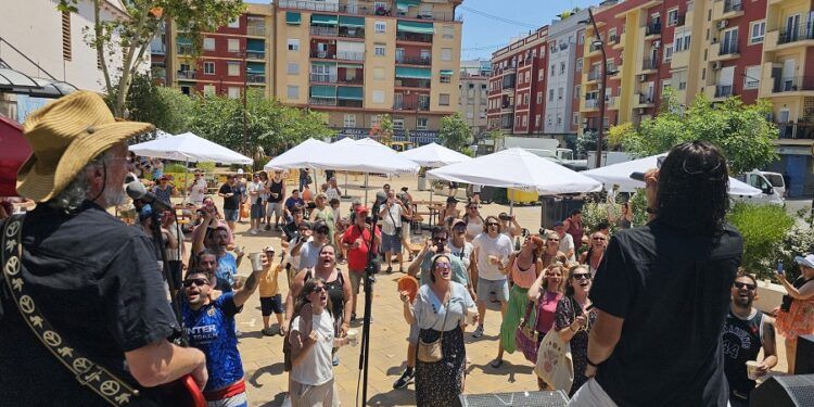 Los mercados de Valencia celebran los productos de temporada con fiestas llenas de actividades gratuitas