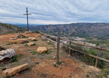 Una bella ruta circular entre fuentes, historia y paisaje en Castellonet de la Conquesta