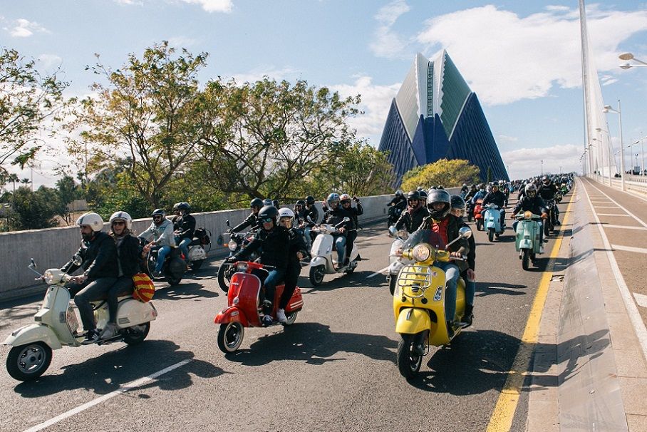 Más de 1.100 Vespas y Lambrettas se darán cita en Valencia con la matinal de Vespalafalla 2026