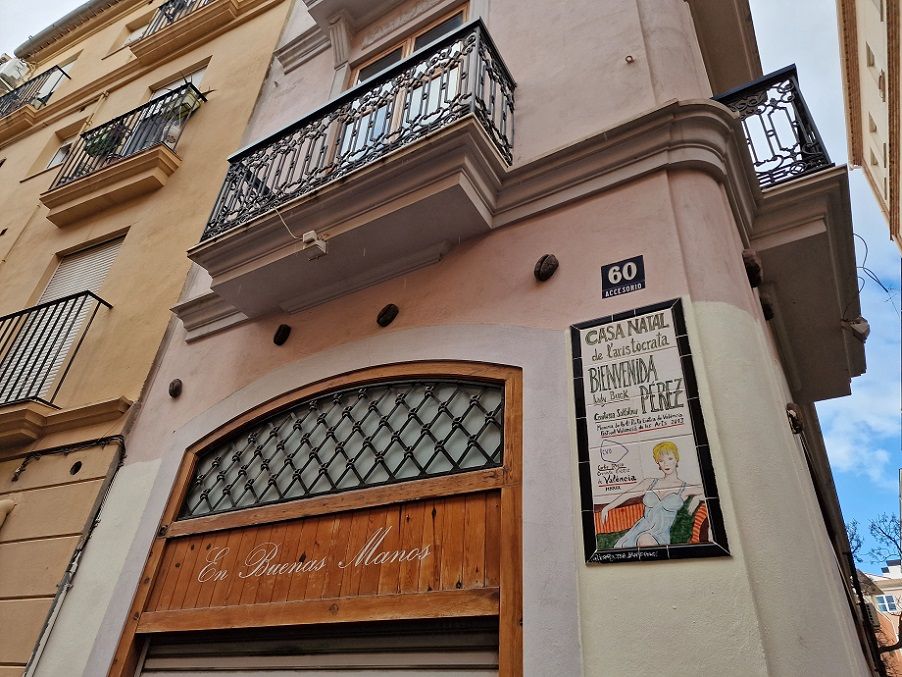 La casa donde nació Bienvenida Pérez: de la calle Alta de Valencia a la aristocracia europea