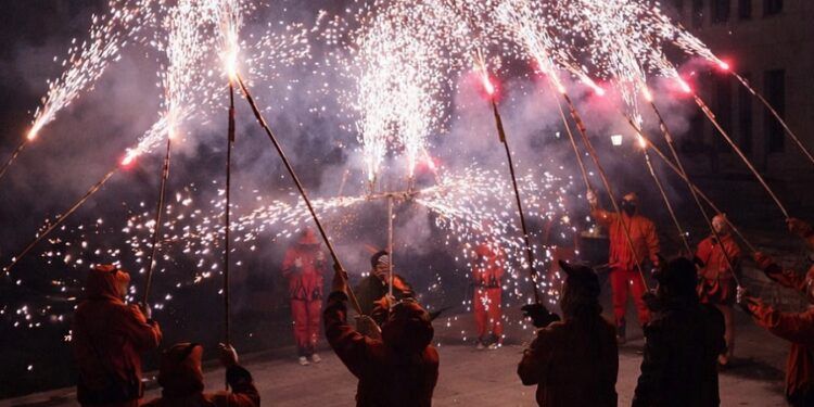 Campanar celebra sus fiestas patronales de 2026 con gastronomía, pólvora, fireta y cultura popular