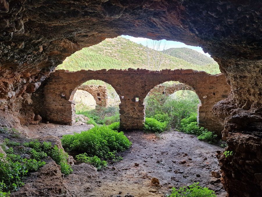 El Corral de Xautena y la Caseta del Tío Xoto, una ruta que combina naturaleza y arquitectura rural