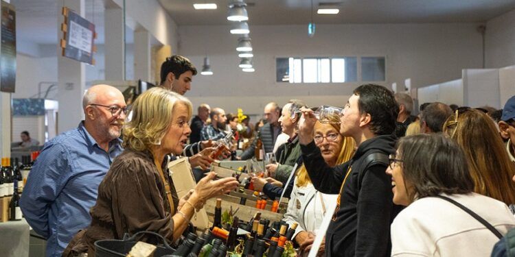Ontinyent estrena “Dissabtes de Mercat” con una gran jornada llena de gastronomía, cultura y ocio