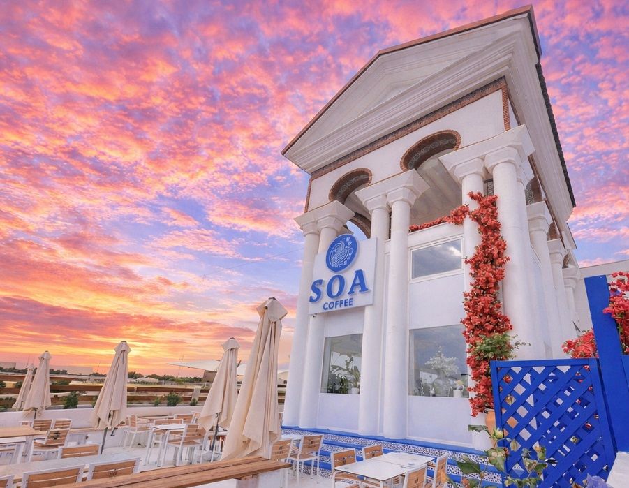 De mítica discoteca de Valencia a cafetería con encanto: así es SOA COFFEE, puro sol mediterráneo