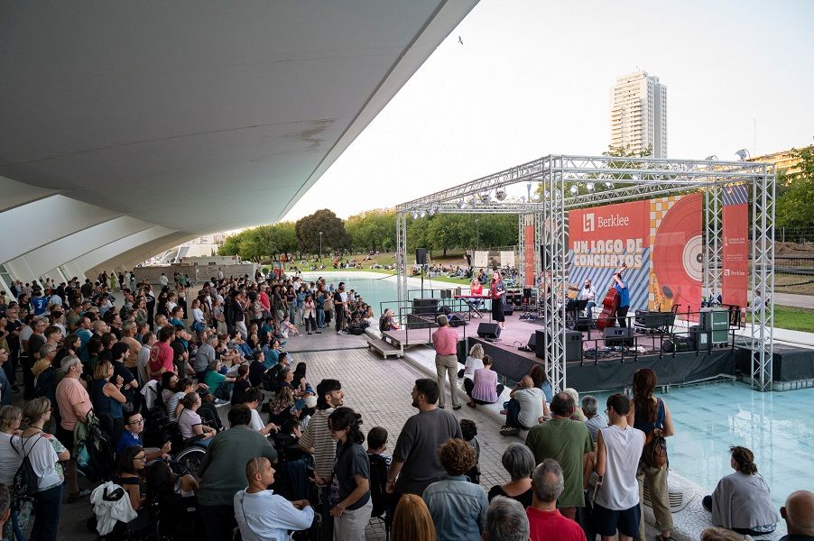Vuelve ‘Un Lago de Conciertos’ gratuitos a la Ciutat de les Arts i les Ciències de Valencia