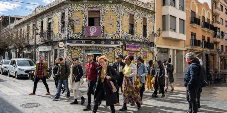 El Festival de Poesía de Valencia regresa para recorrer calles y espacios culturales de la ciudad