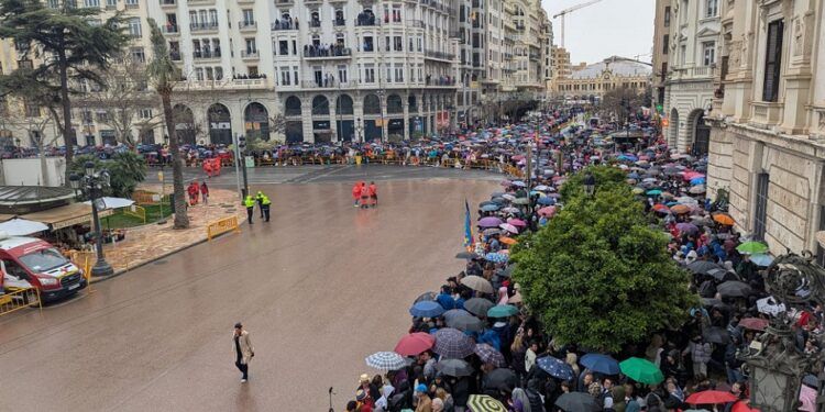 Las Fallas 2026 bajo alerta: suspensión de actos con nivel naranja y cierre total de casales con roja