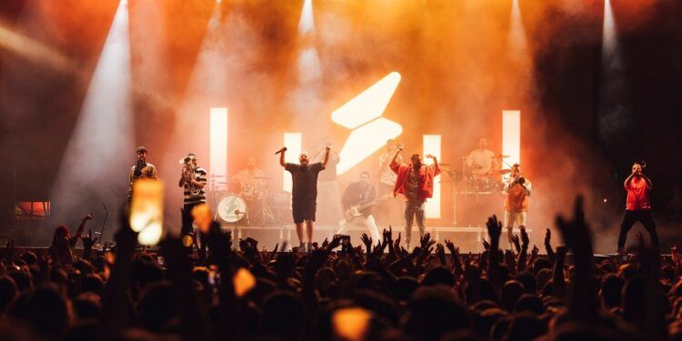 Conciertos gratuitos de las Fiestas Mayores de Cullera 2026: 7 días de música para todos los gustos