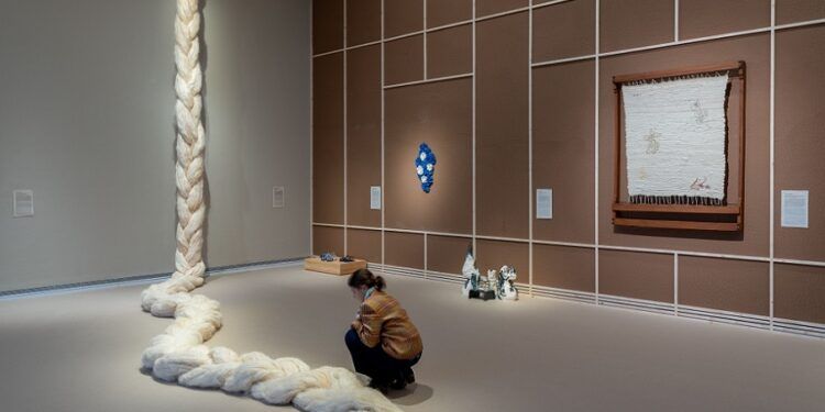 Valencia acoge una exposición que celebra la artesanía, los oficios y los saberes tradicionales