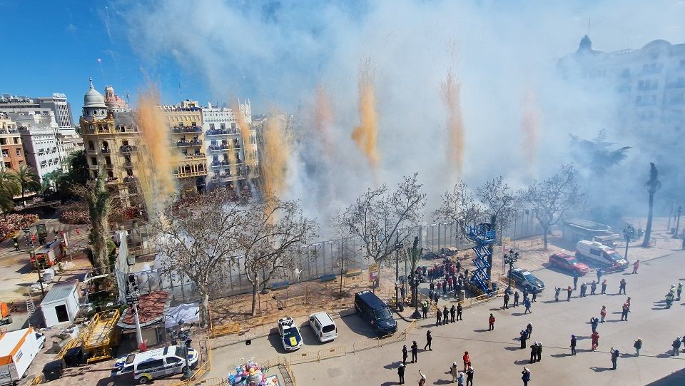 Mascletaes Fallas 2026 en directo: sigue la mascletà del jueves 19 de marzo con Valencia Bonita