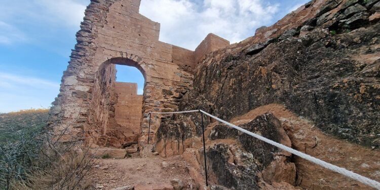 El Barranc de la Caritat y el Castillo de Benalí, una ruta entre molinos y memoria árabe en Aín