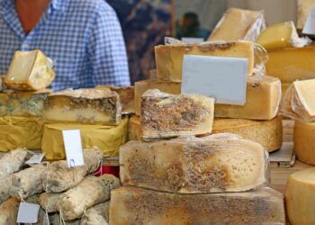 La Fiesta del Queso regresa a Valencia con más espacio y expositores llenos de cultura quesera