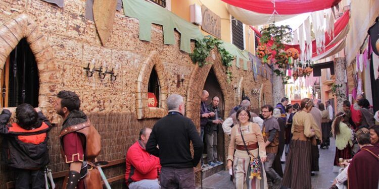 La gran fiesta medieval de Villena llega con mercado, combates y más de un centenar de actividades