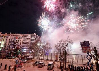L’Alba de les Falles 2026: más de 300 fuegos artificiales se dispararán a la vez en Valencia