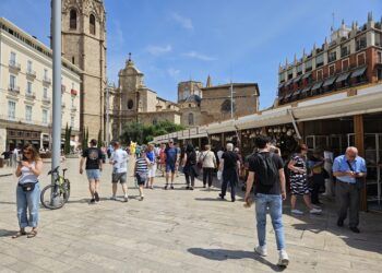 El Mercado de la Escuraeta 2026 llega a la plaza de la Reina de Valencia desde este domingo